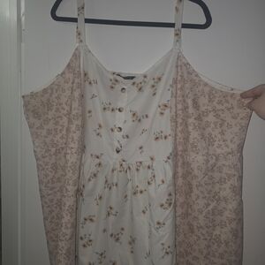 BloomChic Cream Floral Blouse